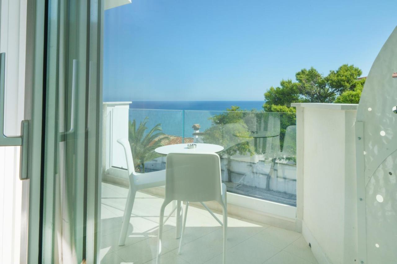 Rodi Resort Роди Гарганико Екстериор снимка